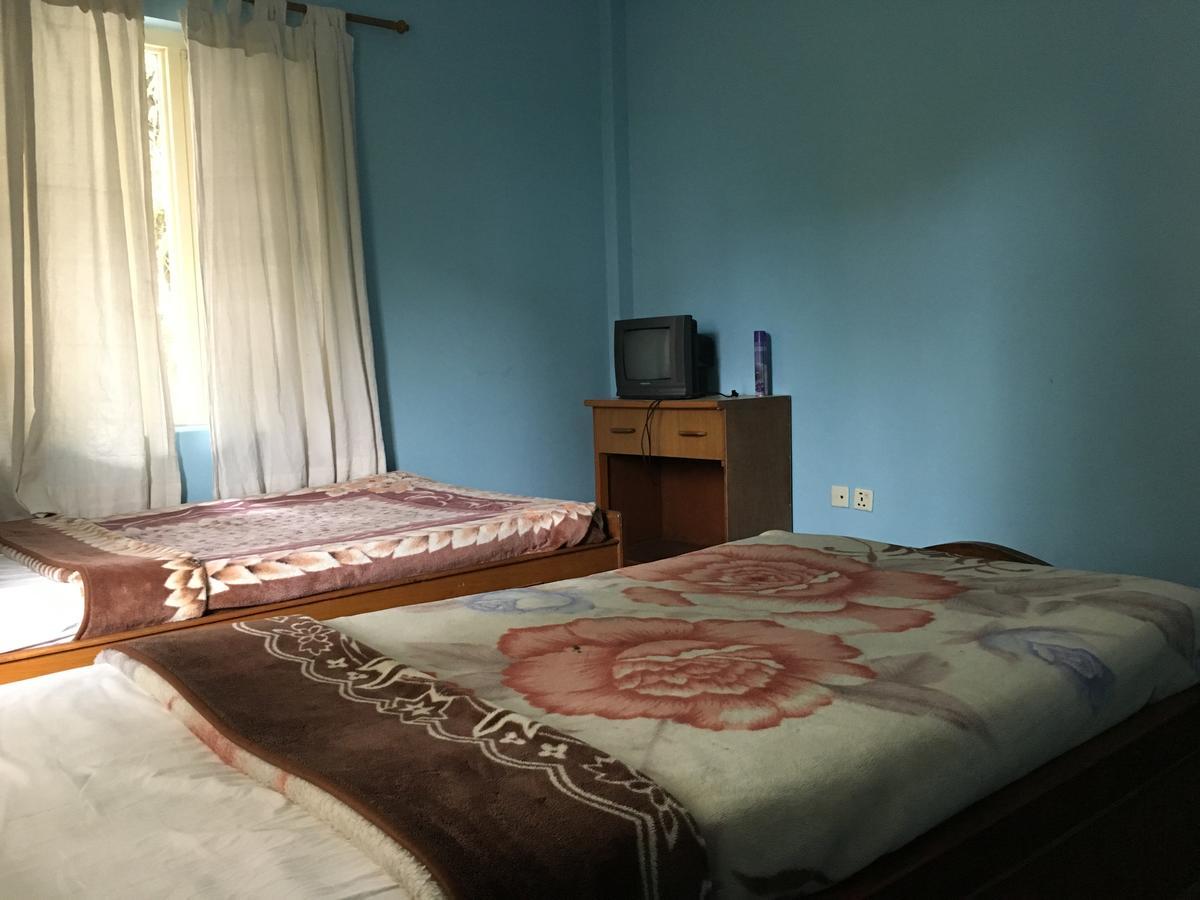 Hotel Pokhara International Exterior photo