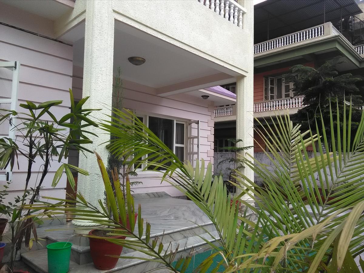 Hotel Pokhara International Exterior photo