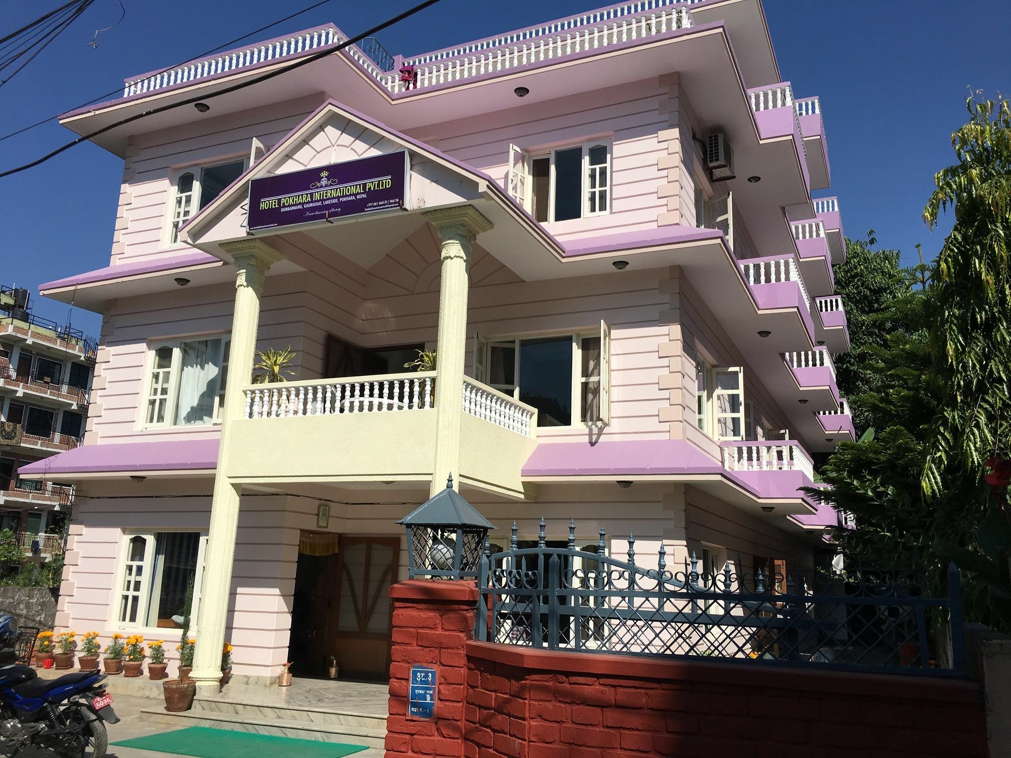 Hotel Pokhara International Exterior photo